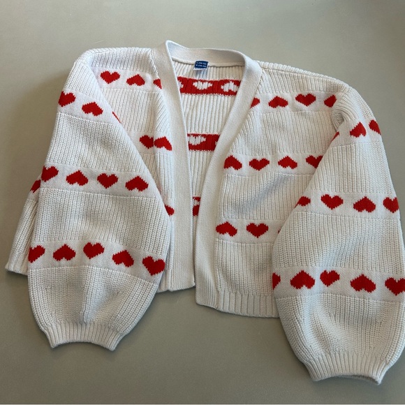 Old Navy Girls heart motif Sweater size 10-12 - Picture 3 of 9